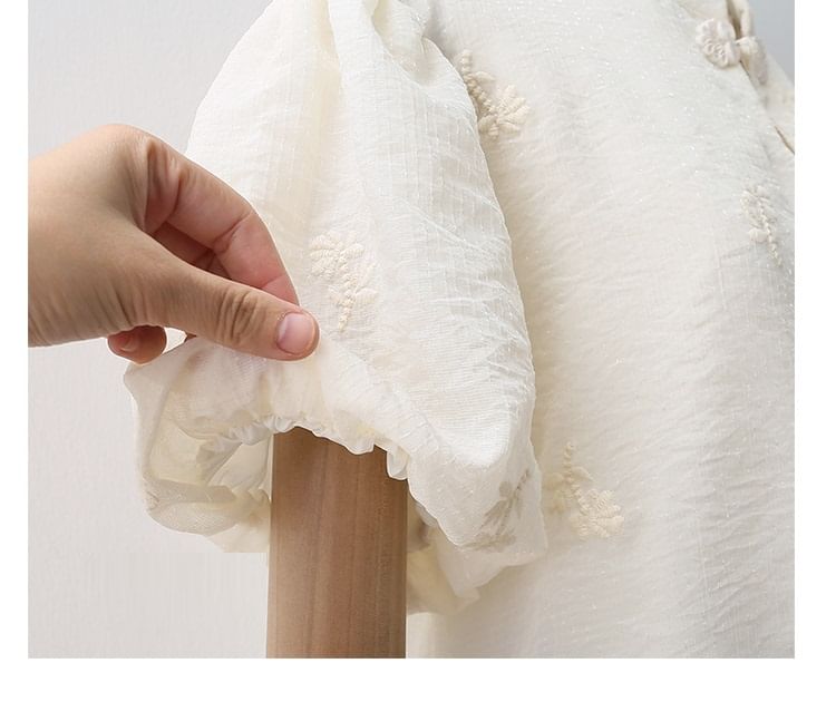 Puff-Sleeve Buttoned Lace Blouse