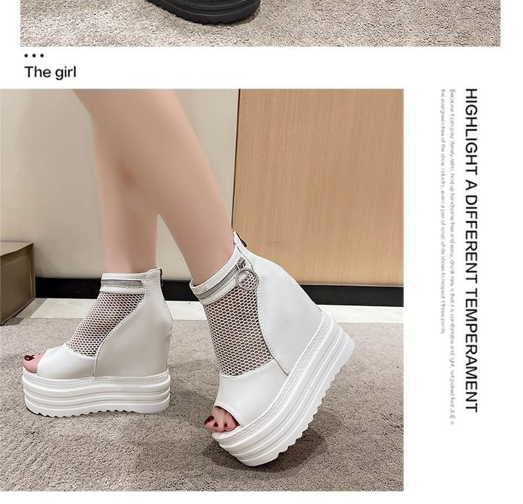Hidden Platform Wedge Sandals Mesh