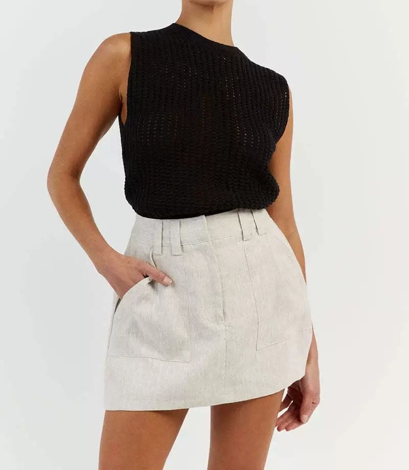 Round Plain Knit Sleeveless Top Neck