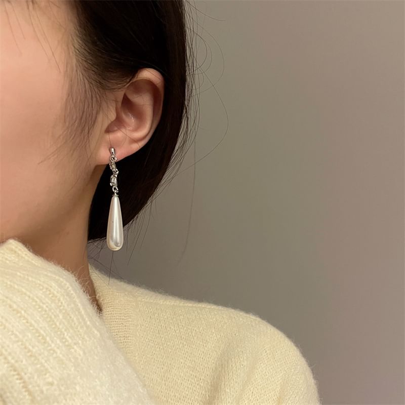 Pearl Alloy Dangle Earring Faux