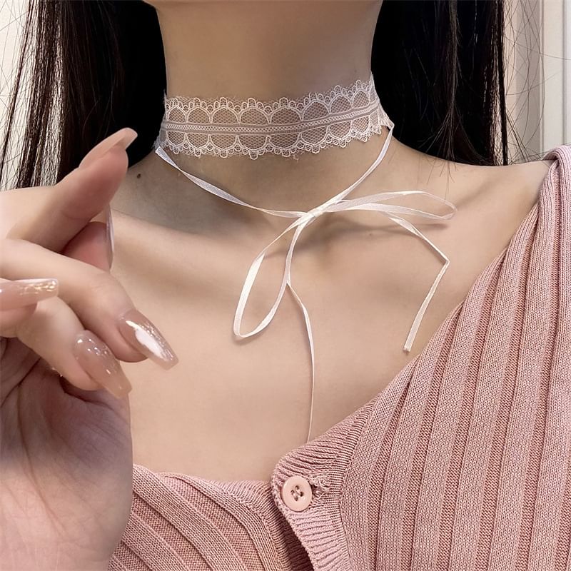 Ribbon Choker Lace