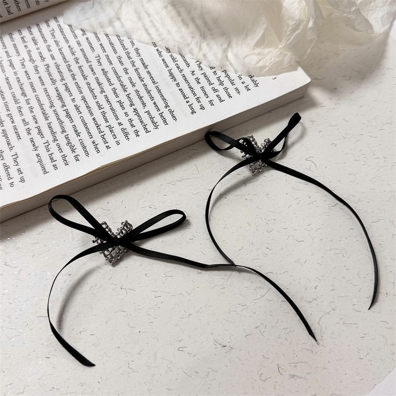 Stud Alloy Earring Heart Ribbon