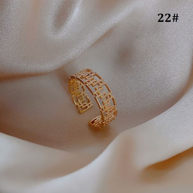 Alloy (Various Ring Embellished Designs) Open