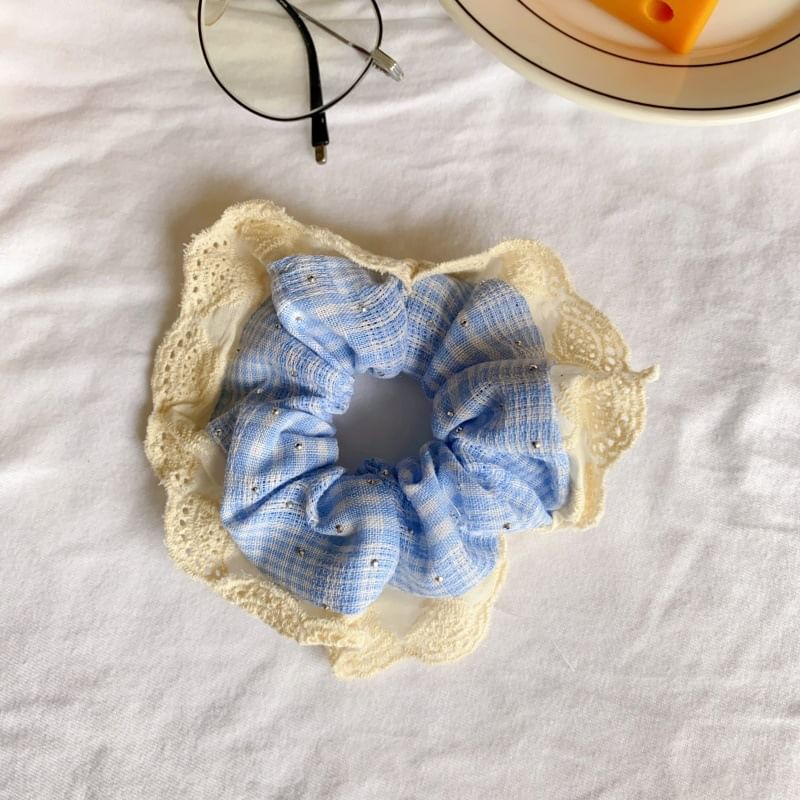Plaid Scrunchie