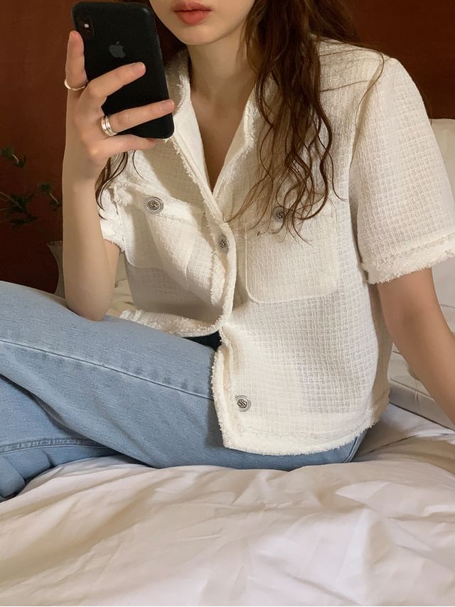 Short-Sleeve Button-Up Tweed Jacket