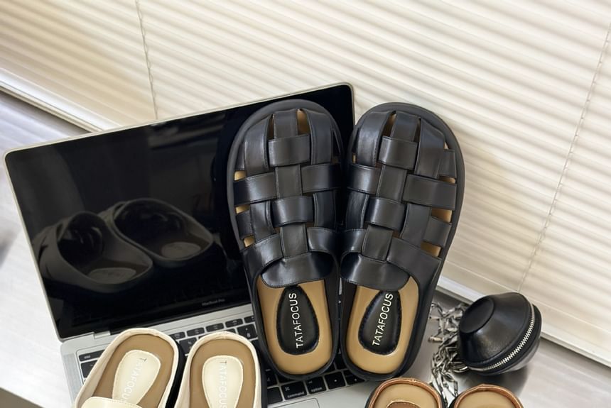 Woven Plain Sandals