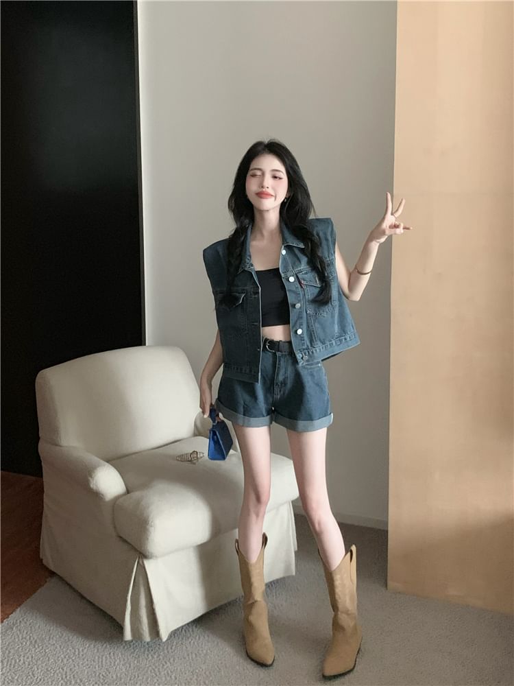 Collar Denim Button Vest / High Waist Roll Up Hem Denim Shorts / Belt / Set