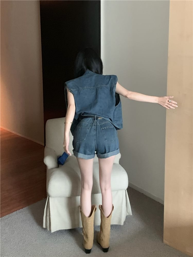 Collar Denim Button Vest / High Waist Roll Up Hem Denim Shorts / Belt / Set