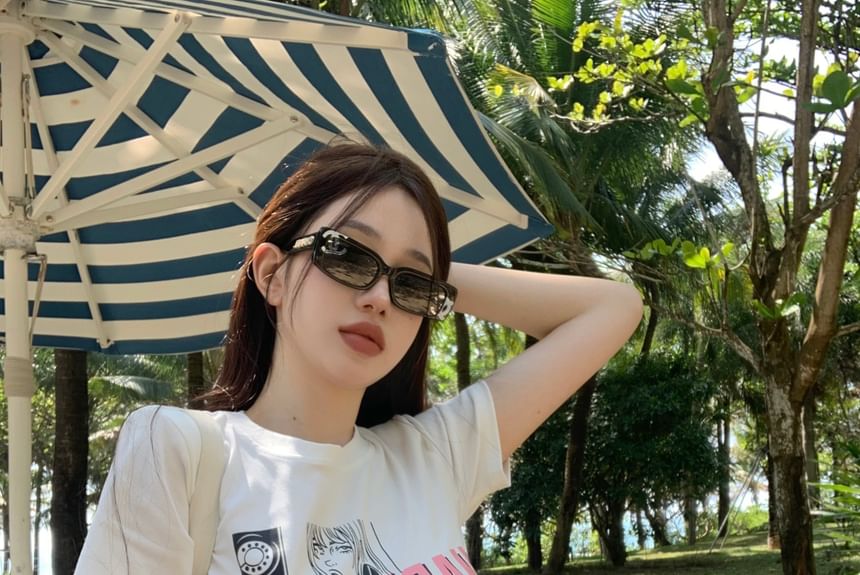 Cartoon Crop Neck Slim T-Shirt Round Short-Sleeve Print Fit