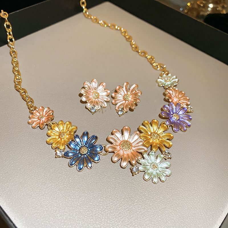 Earring Alloy / Stud Choker Rhinestone Floral