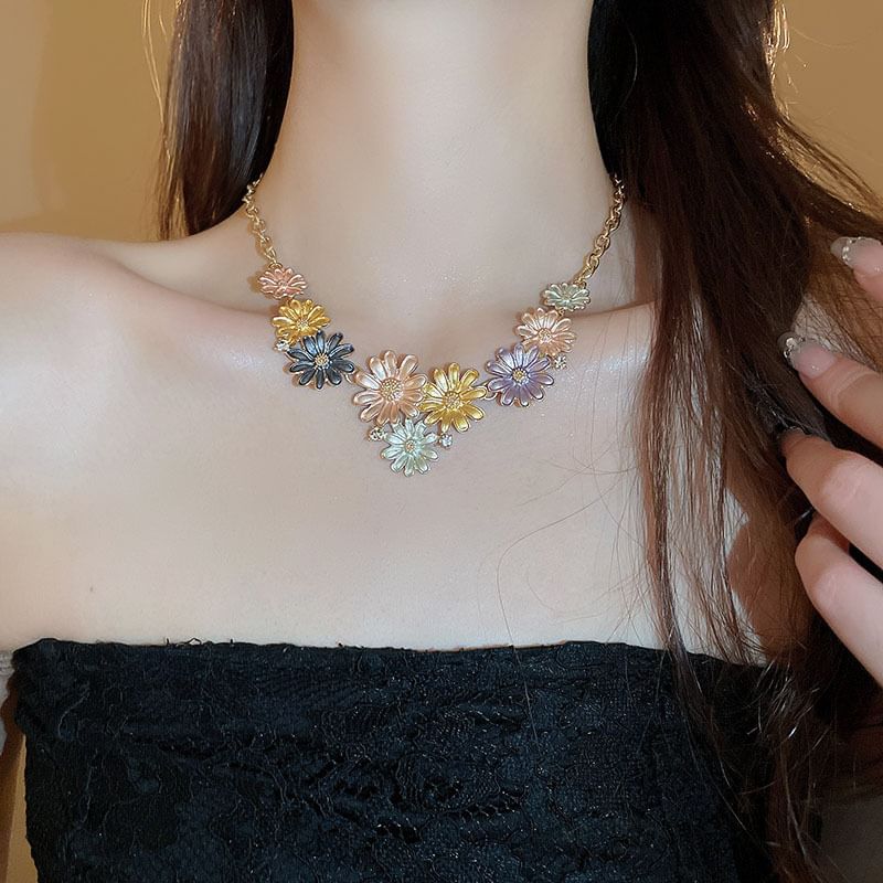 Earring Alloy / Stud Choker Rhinestone Floral