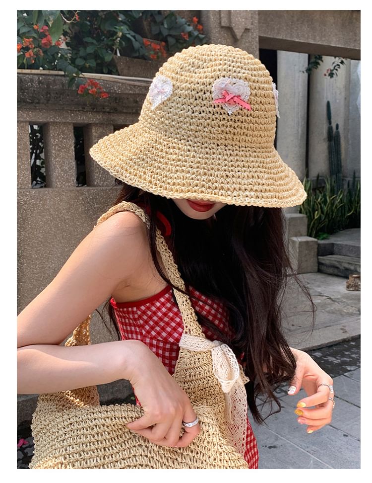 Applique Heart Straw Hat
