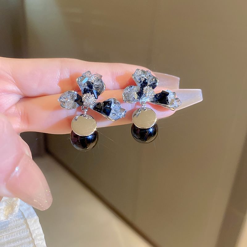 Butterfly Floral (Various Faux Pearl Earring Crystal Alloy Designs) /