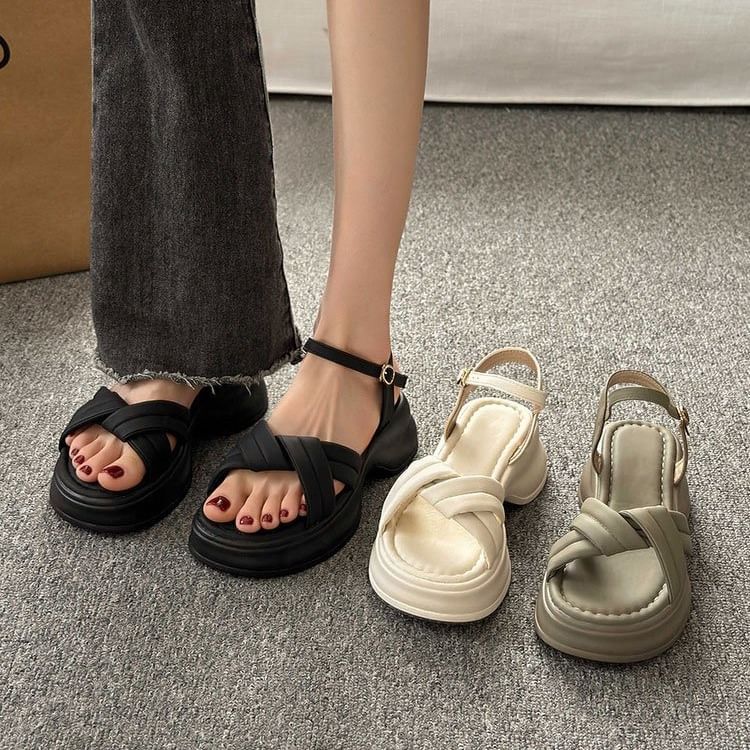 Twist Sandals Platform