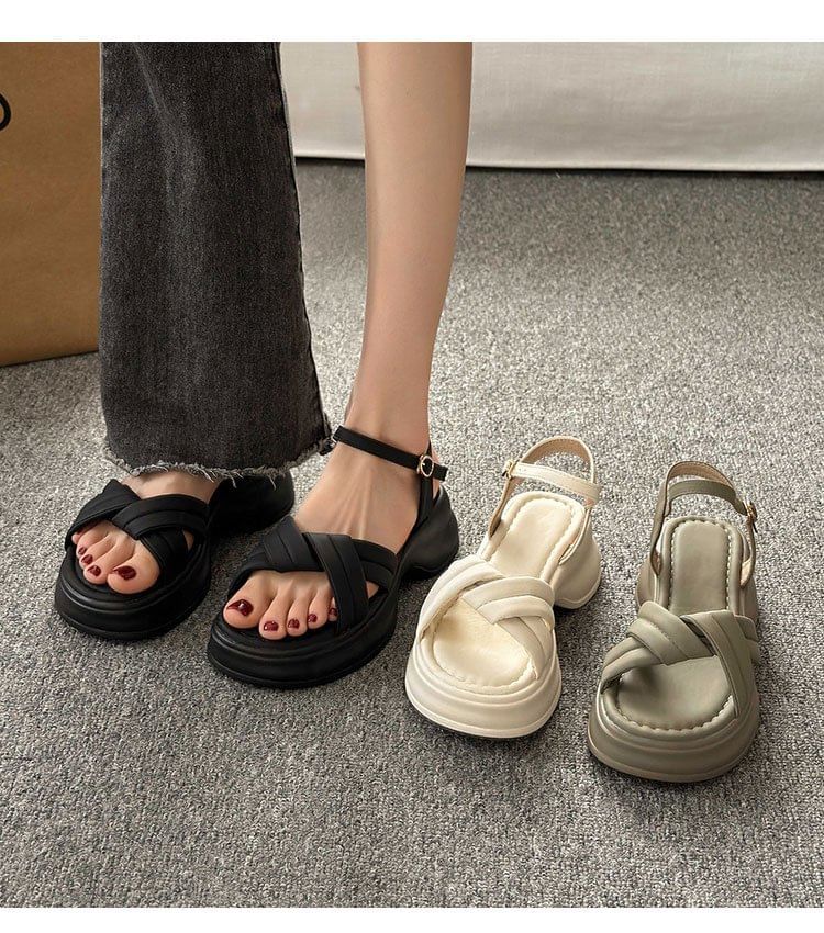 Twist Sandals Platform