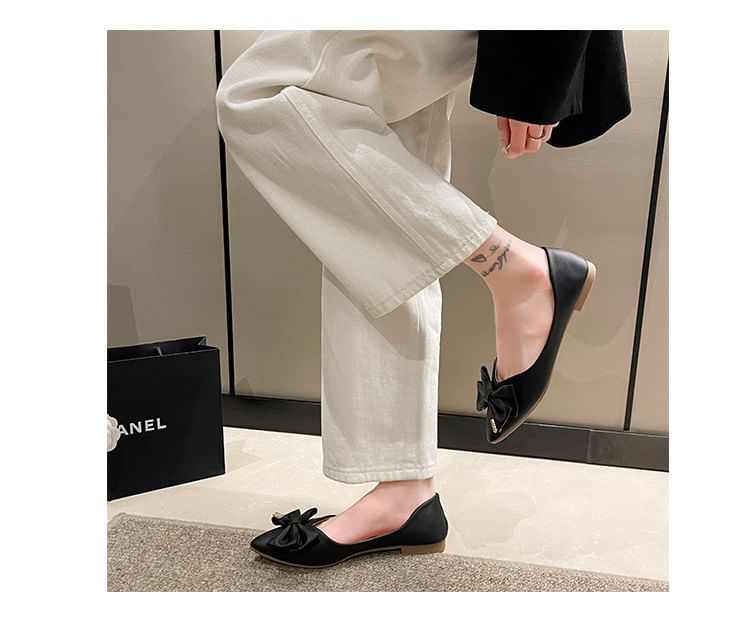 Pointy Bow Flats