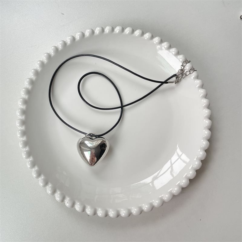 Necklace Pendant Cord Heart
