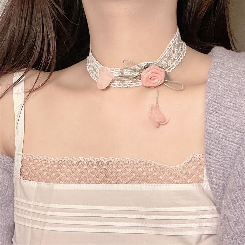 Floral Lace Choker