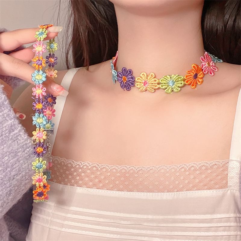 Floral Embroidered Choker