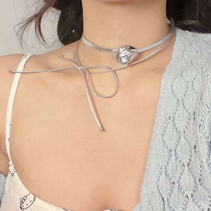 Layered Floral Bow Leather Choker Faux