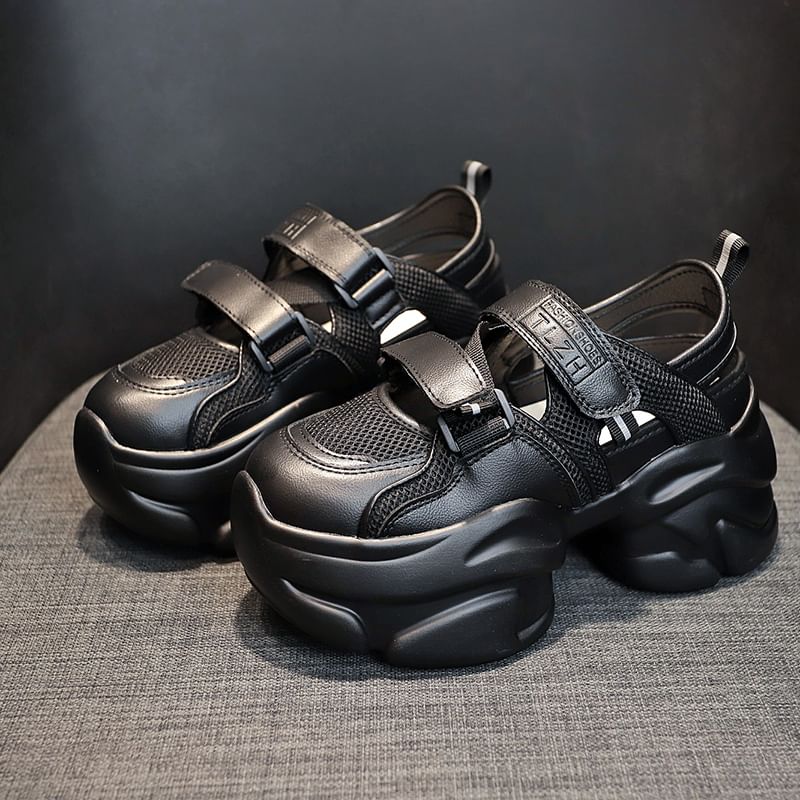Cutout Sneakers Platform Panel