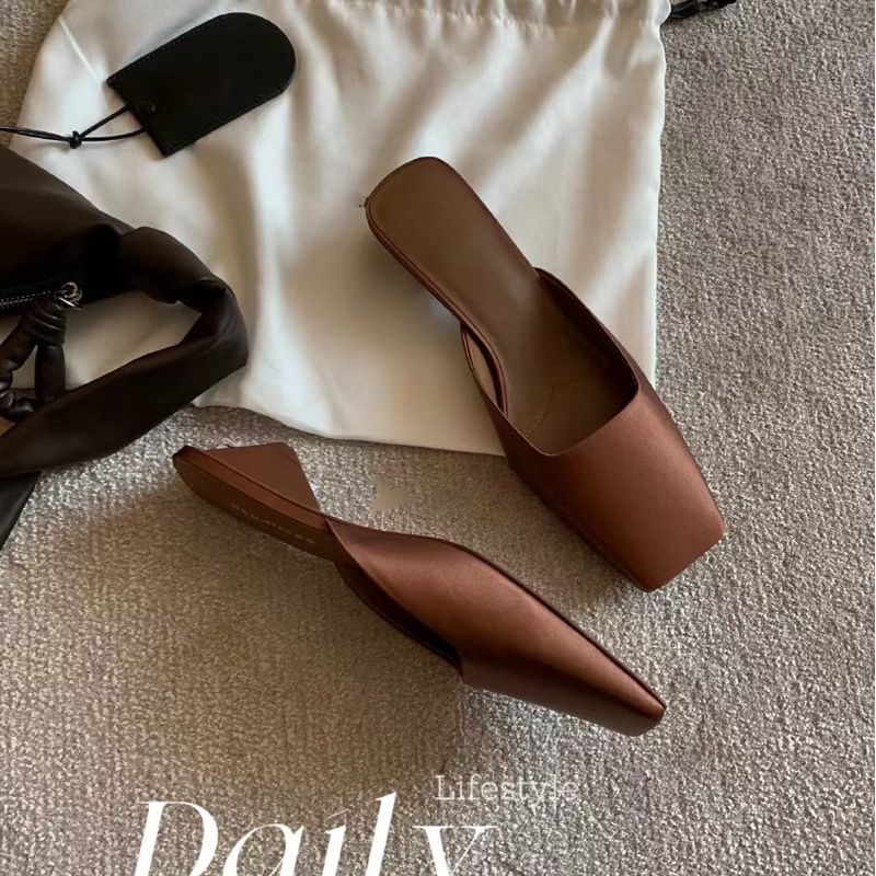 Low Heel Square Toe Plain Mules