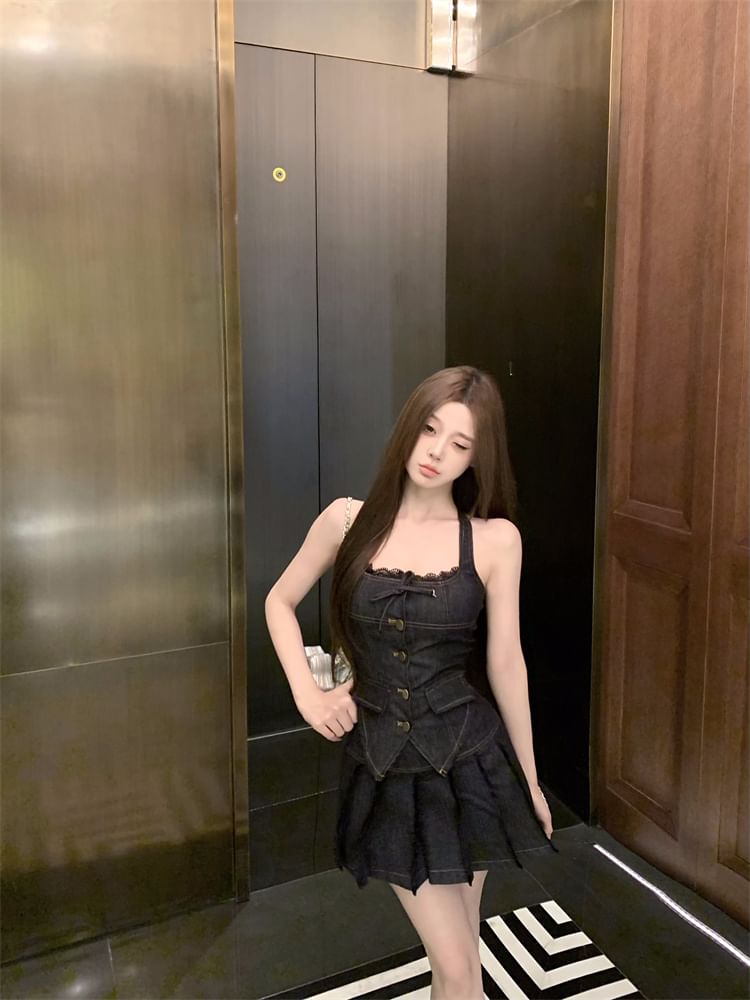 Halter A-Line Pleated Skirt Top Mid Trim / Lace Low Rise Button-Up Denim Mini