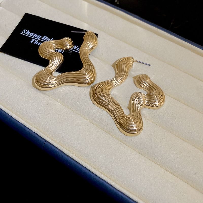 Wavy Hoop Copper Earring