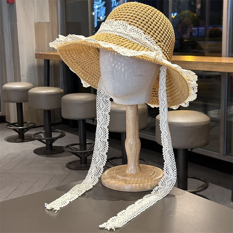 Perforated Sun Trim Knit Lace Hat