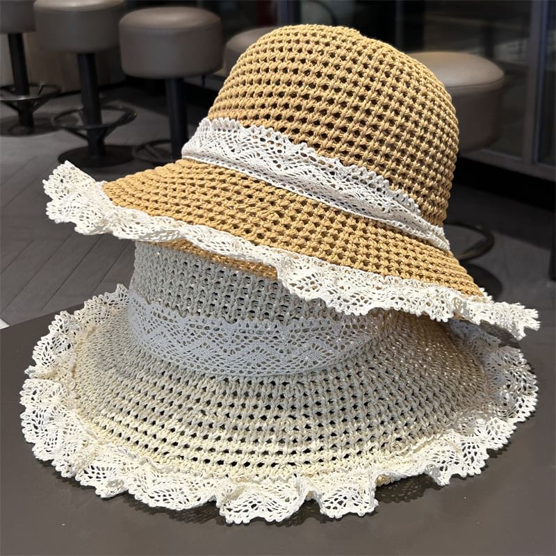 Perforated Sun Trim Knit Lace Hat