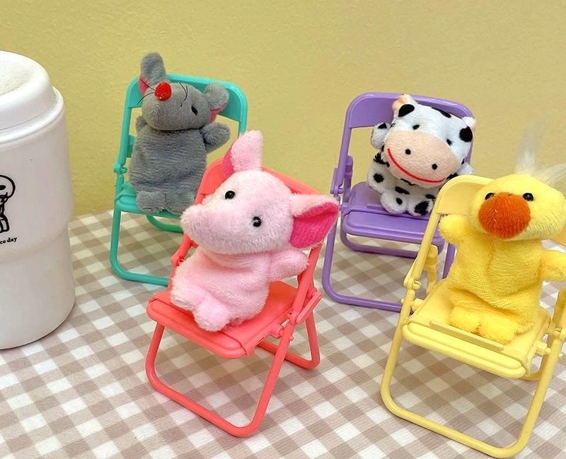 Plastic Phone Desktop Chair Stand