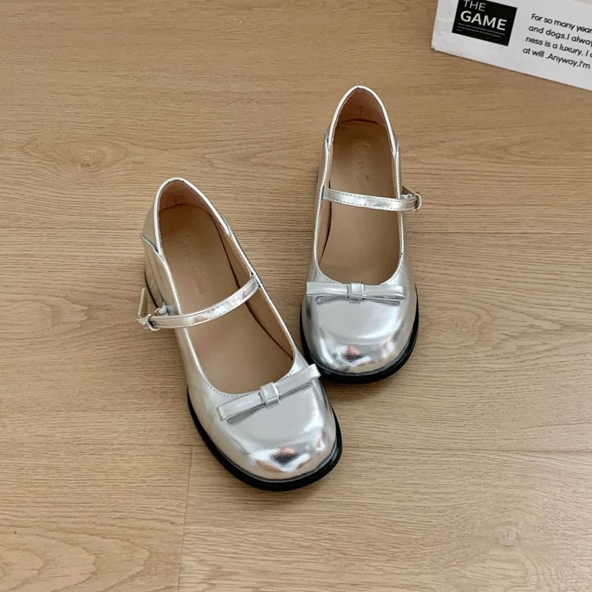 Jane Bow Mary Accent Heel Block Pumps