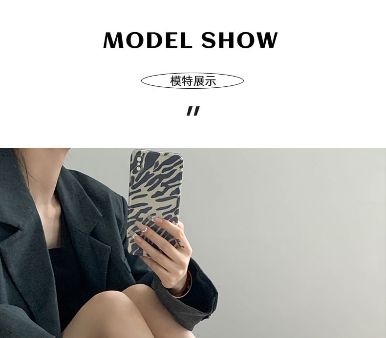 Jane Bow Mary Accent Heel Block Pumps