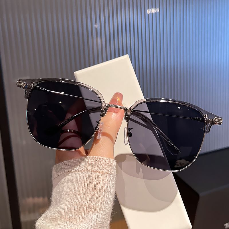 Frame Sunglasses Half