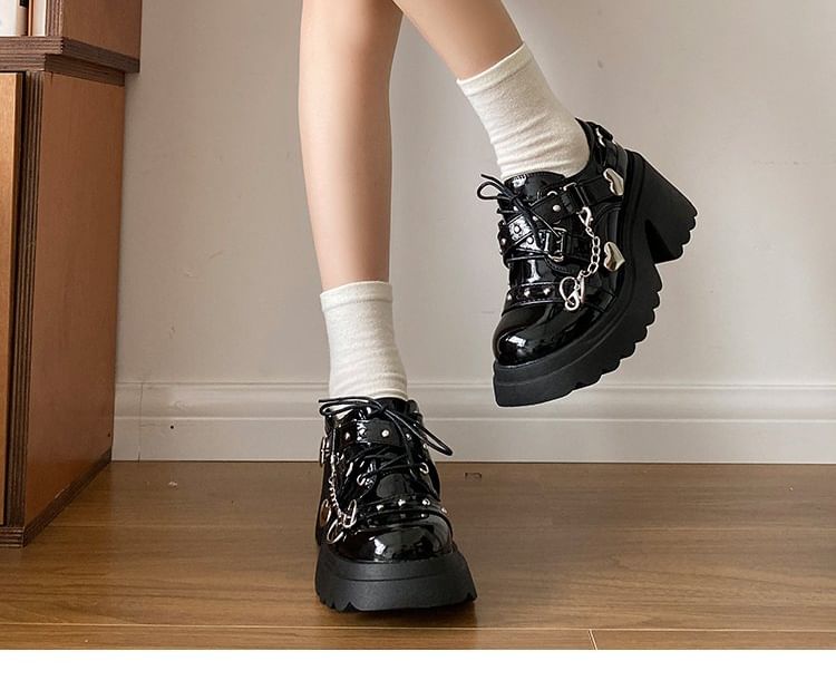 Heart Chain Accent Chunky Heel Lace