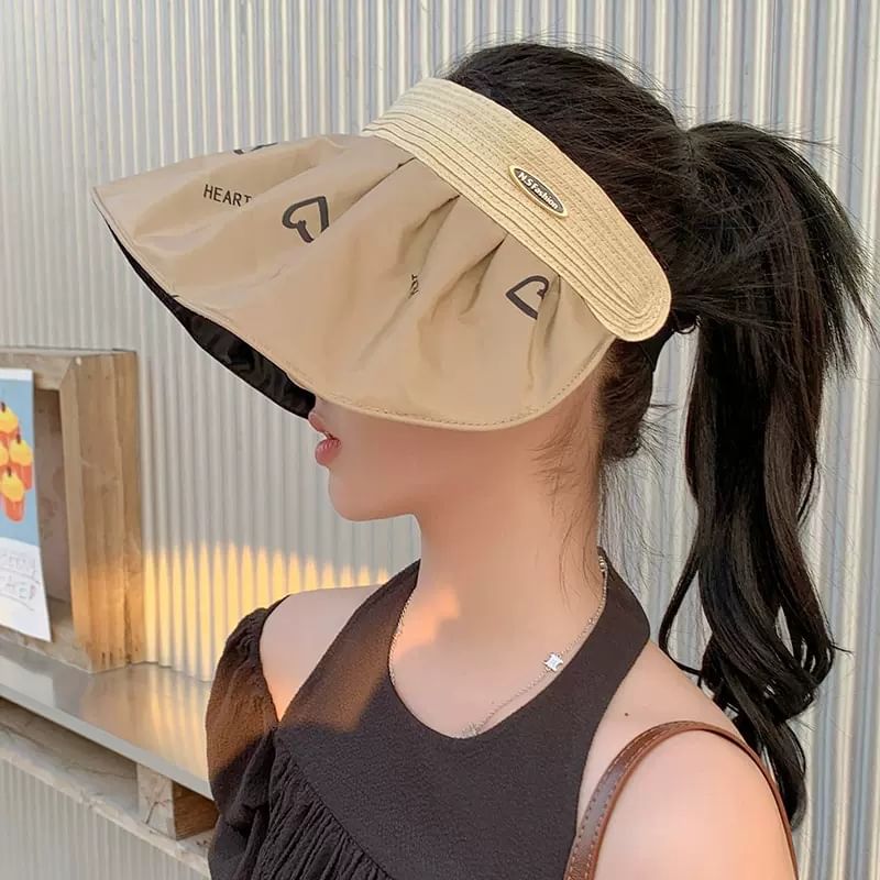 Wide Sun Heart Brim Print Visor