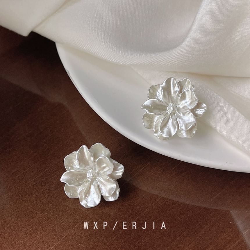 Stud Earring Resin Floral