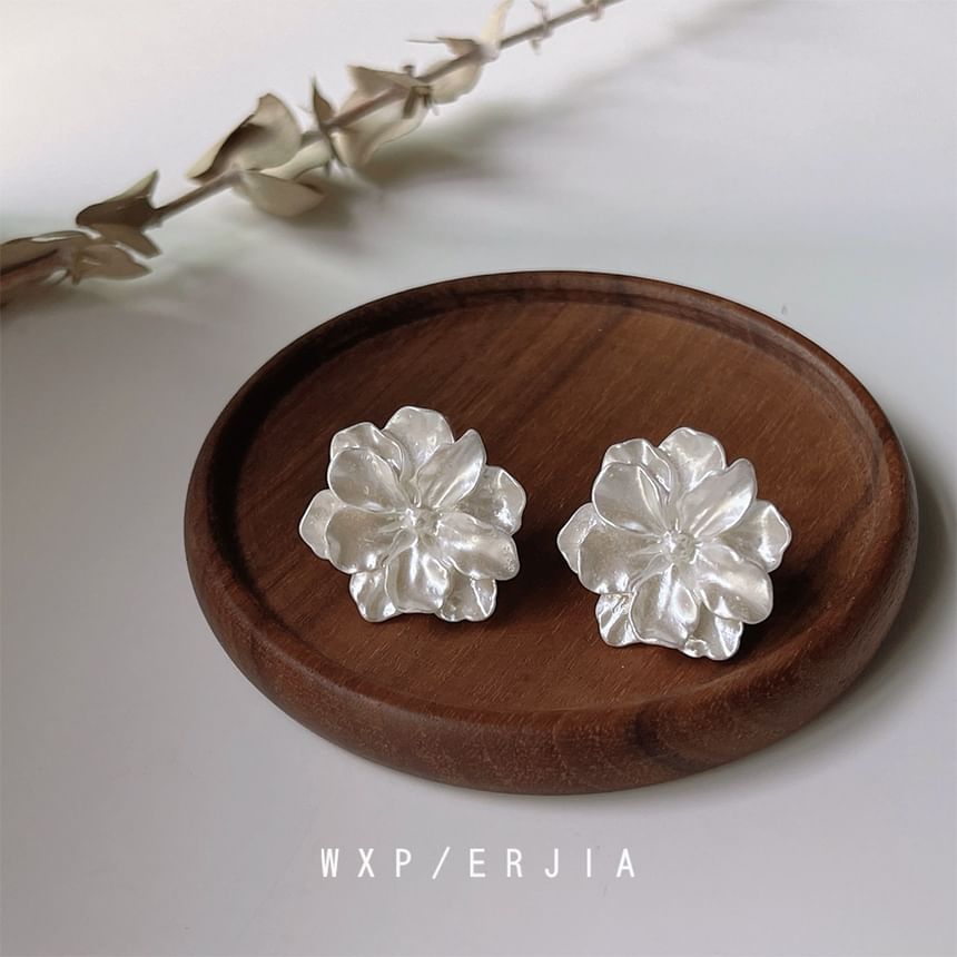 Stud Earring Resin Floral