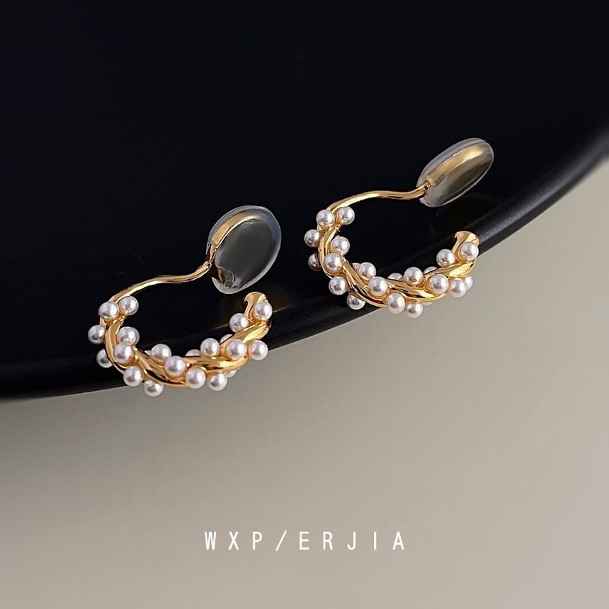Ear Alloy Faux Pearl Cuff