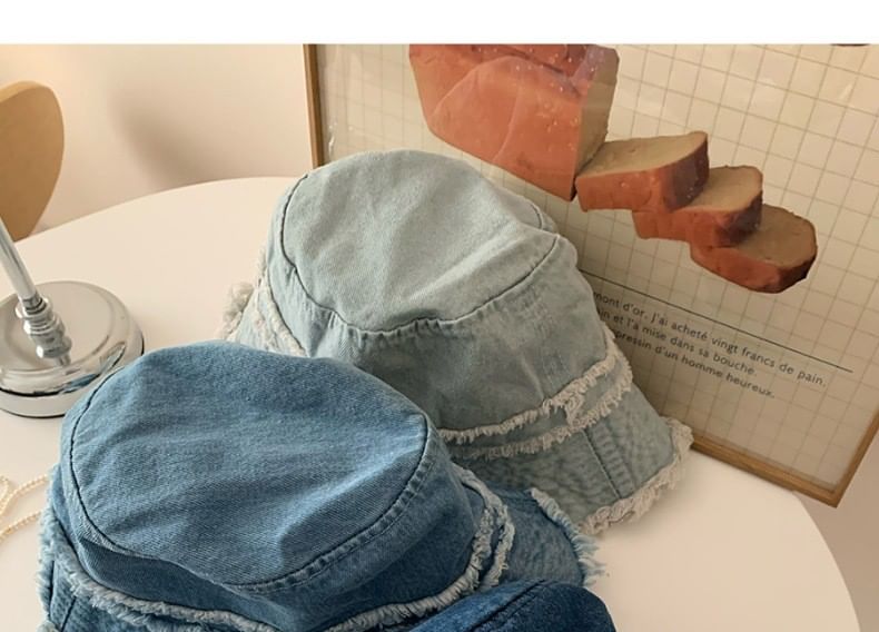 Distressed Fringed Bucket Hat Denim