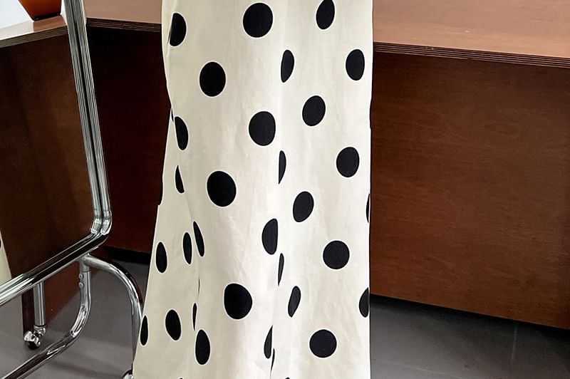 V-Neck Sleeveless Dotted A-Line Maxi Dress