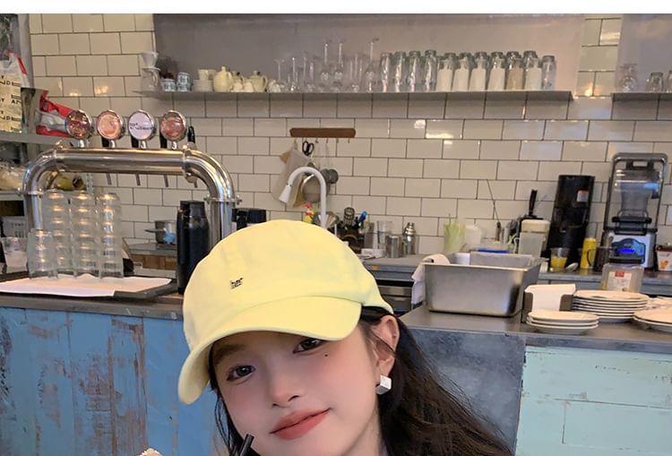 Embroidered Curved Cotton Brim Baseball Cap