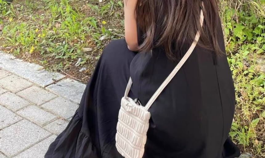 Textured Bucket Hat Wide Brim