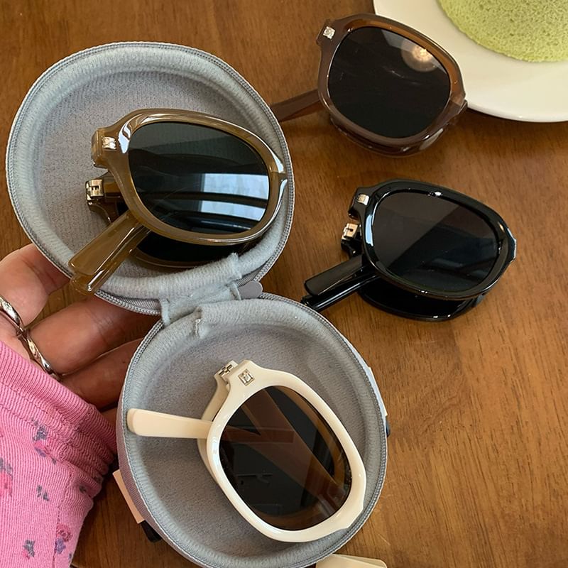 Foldable Oval Sunglasses