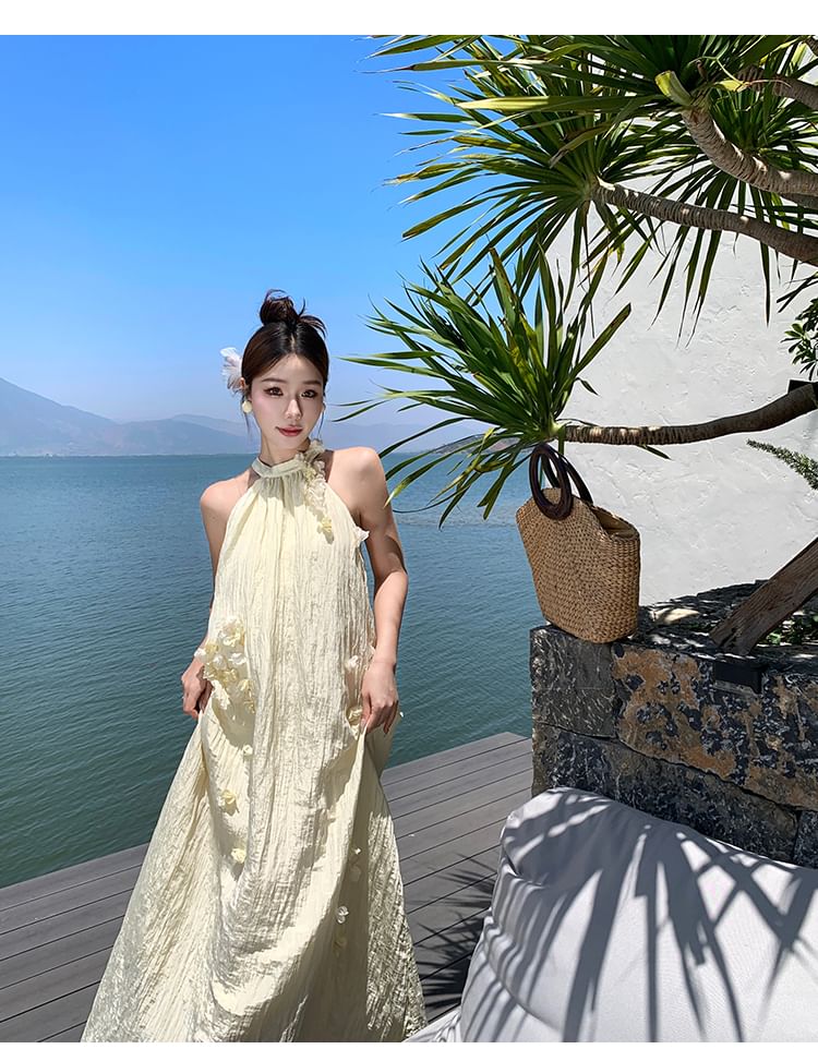 Halter Flower Accent Maxi A