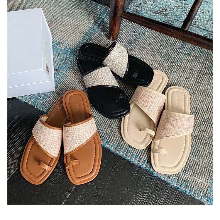 Slide Sandals Toe Loop