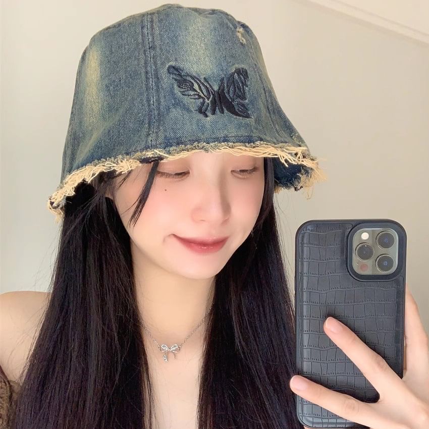 Distressed Embroidery Bucket Brim With Hat Butterfly