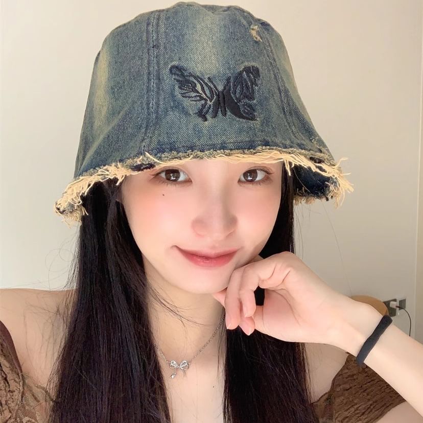 Distressed Embroidery Bucket Brim With Hat Butterfly