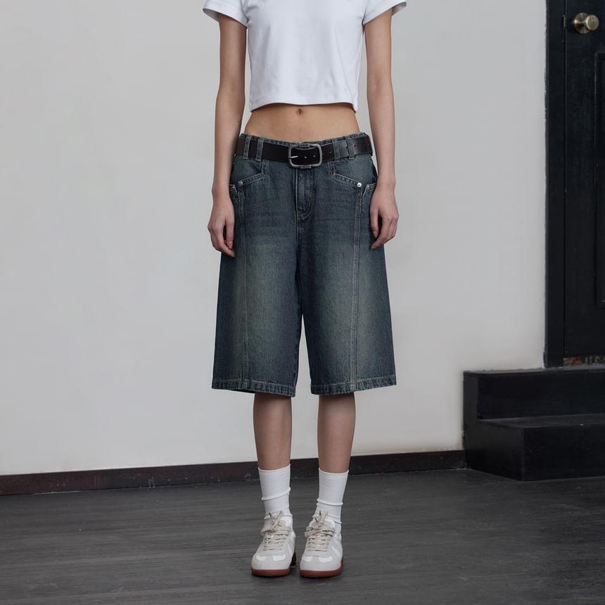 Mid Rise Loose Fit Straight Cut Denim Jorts