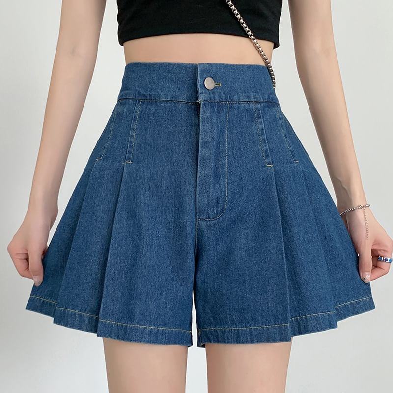 High Waist Pleated Washed Denim Shorts